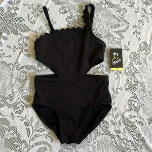 Art Class Girl’s One-piece Swimsuit Size L (10/12)